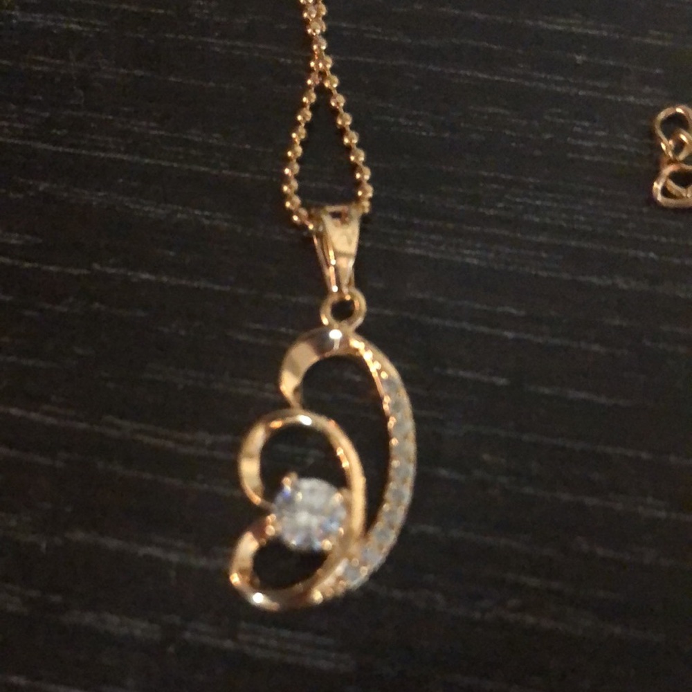 Gold plated necklace set